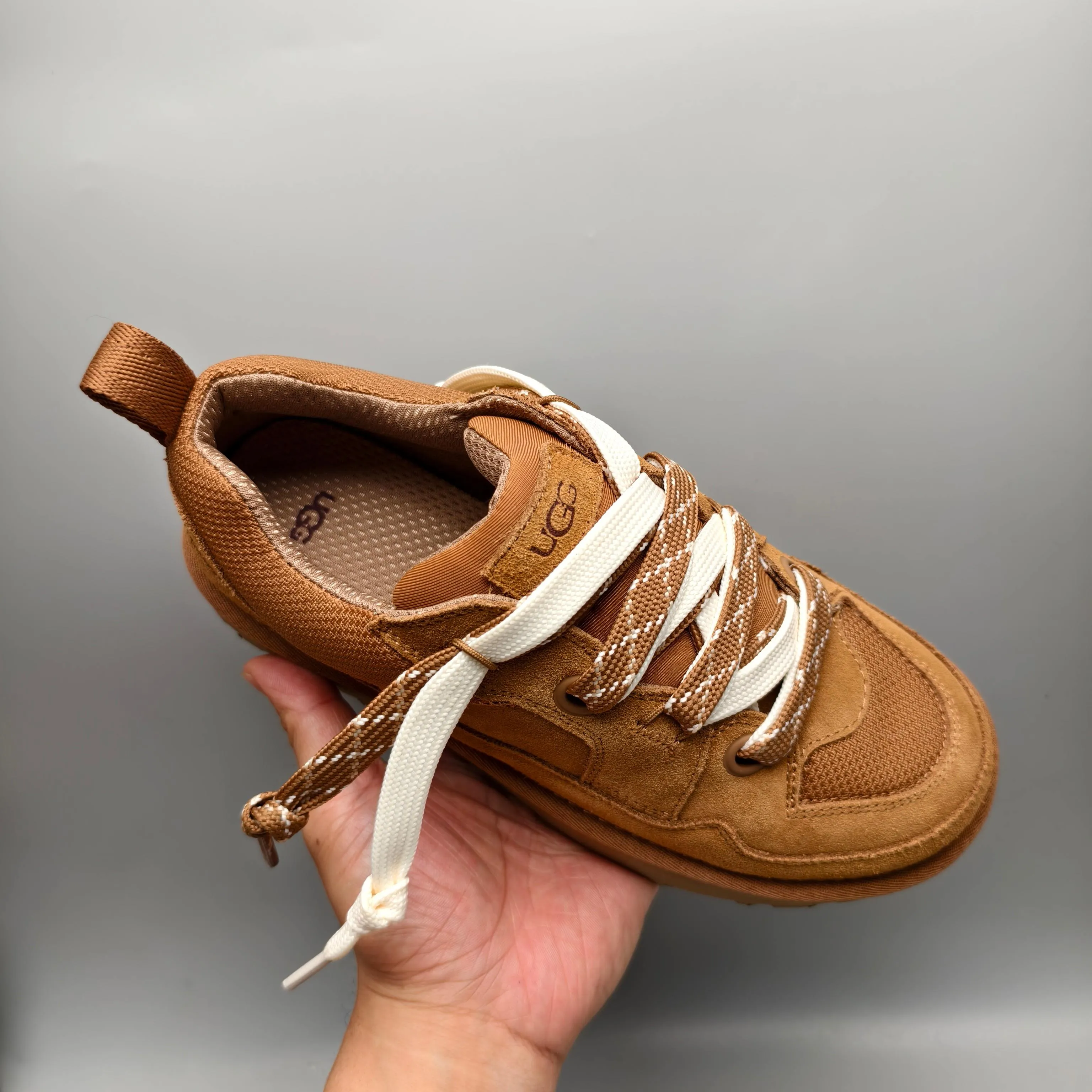 💰560 UGG sheepskin all-in-one snow boots 8890 Spring and summer mesh sports and leisure style Color: Sand, Maroon, Black Size: 35-41?